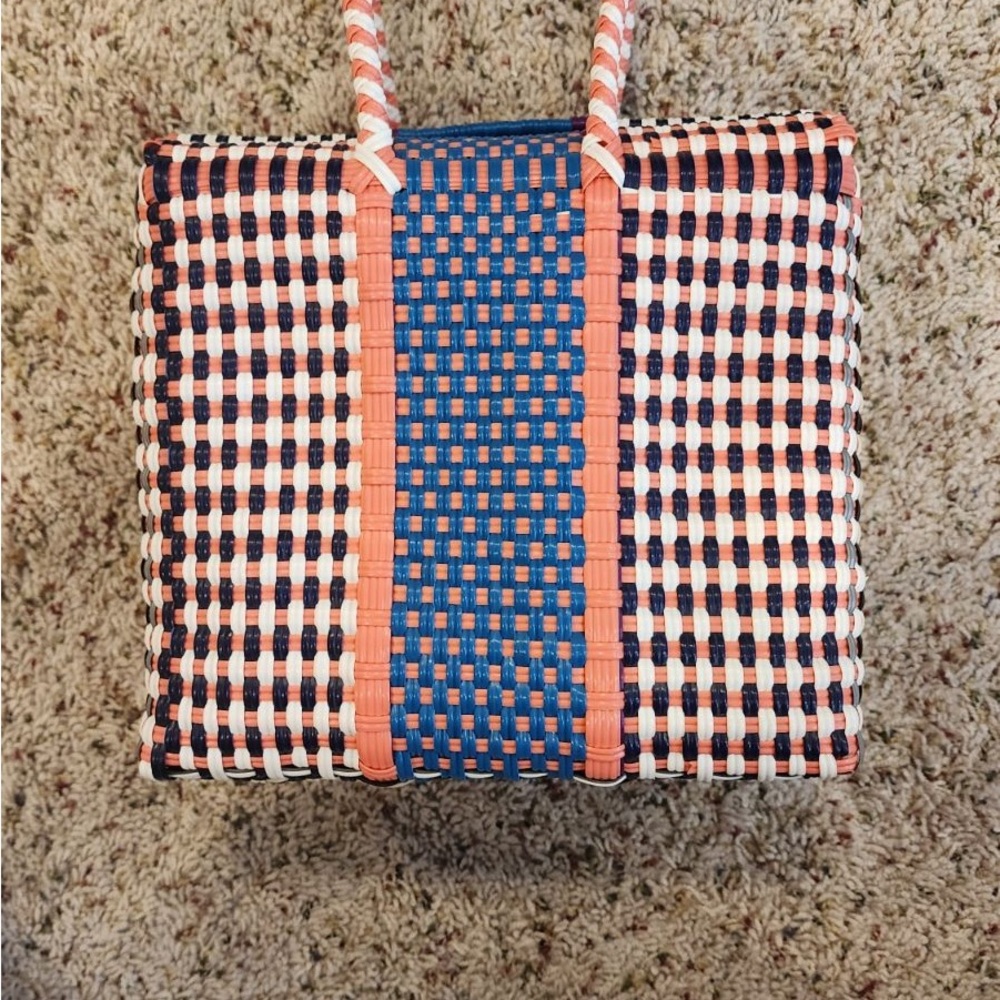Plastic woven bag